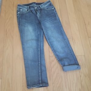 Capri jeans like new with design